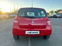 Usata Renault Twingo 75 CV (55 kW) 2011 Rosso Utilitaria