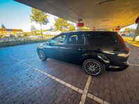 Gebraucht Ford Focus 100 PS (73 kW) 2010 Schwarz Kombi