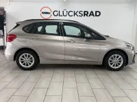Gebraucht BMW 216 Active Tourer Advantage 109 PS (80 kW) 2021 Silber Van / Kleinbus