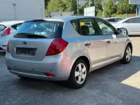 Gebraucht Kia Ceed LX 122 PS (89 kW) 2007 Silber Kleinwagen