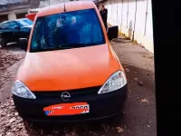 Usata Opel Combo 101 CV (74 kW) 2006 Nero Monovolume