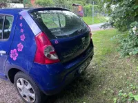 Gebraucht Dacia Sandero 75 PS (55 kW) 2009 Blau Limousine
