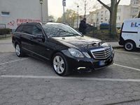 Gebraucht Mercedes E300 Avantgarde 231 PS (169 kW) 2010 Schwarz Limousine