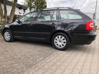 Second-hand Skoda Octavia 160 CP (117 kW) 2010 Negru Break