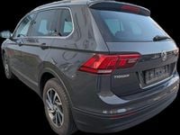 Gebraucht VW Tiguan Sound 125 PS (91 kW) 2017 Grau SUV