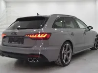 Gebraucht Audi S4 Sport 341 PS (250 kW) 2022 Quantumgrau Kombi