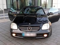 Second-hand Mercedes SLK200 163 CP (119 kW) 2002 Negru Cabrio