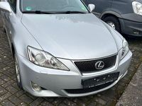 Gebraucht Lexus IS220d 177 PS (130 kW) 2006 Silber Limousine