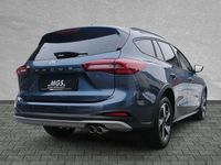 Neu Ford Focus Active X 155 PS (114 kW) 2026 Chrome blue metallic Limousine