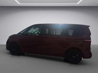 Gebraucht VW Multivan Goal 150 PS (110 kW) 2025 Fortanarot Van