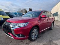 Gebraucht Mitsubishi Outlander P-HEV Basis 135 PS (99 kW) 2020 Rot SUV