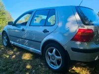 Gebraucht VW Golf IV 105 PS (77 kW) 2000 Silber Kleinwagen