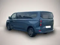 Neu Ford Tourneo Titanium 170 PS (125 kW) 2026 Blau Van / Kleinbus
