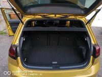 Gebraucht VW Golf VII R 310 PS (228 kW) 2017 Gold Limousine