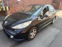 Gebraucht Peugeot 207 95 PS (69 kW) 2009 Schwarz Kleinwagen