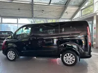 Gebraucht Ford Tourneo Titanium 131 PS (96 kW) 2022 Schwarz Kombi