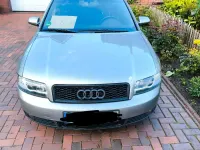 Używany Audi A4 130 KM (95 kW) 2001 Szary Sedan/Limuzyna