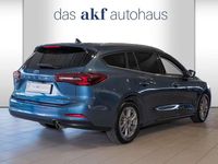 Gebraucht Ford Focus Titanium X 116 PS (85 kW) 2023 Chromablau metallic Kombi