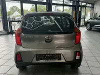 Gebraucht Kia Picanto 67 PS (49 kW) 2017 Titaniumsilber met. Kleinwagen