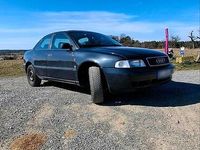 Gebraucht Audi A4 Basis 100 PS (73 kW) 1995 Schwarz Limousine