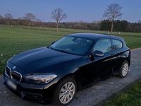 Gebraucht BMW 116 109 PS (80 kW) 2016 Schwarz Kleinwagen