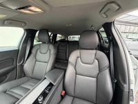 Gebraucht Volvo V60 145 PS (106 kW) 2024 Kombi