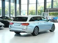 Gebraucht Mercedes E400 Avantgarde 333 PS (244 kW) 2017 Iridiumsilber  metalliclack Kombi
