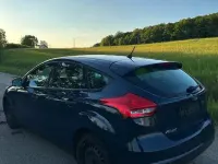 Gebraucht Ford Focus Ambiente 101 PS (74 kW) 2015 Blau Limousine