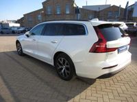Gebraucht Volvo V60 120 PS (88 kW) 2024 Kombi