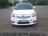 Gebraucht Toyota Verso 176 PS (129 kW) 2011 Weiß Van / Kleinbus