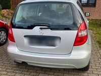 Gebraucht Mercedes A160 82 PS (60 kW) 2008 Silber Limousine