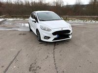 Gebraucht Ford Fiesta ST-Line 101 PS (74 kW) 2018 Weiß Kleinwagen