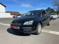 Gebraucht Ford Focus Trend 101 PS (74 kW) 2006 Schwarz Kombi
