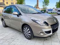 Gebraucht Renault Scénic III Bose Edition 131 PS (96 kW) 2011 Braun Van / Kleinbus