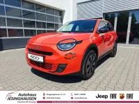 Neu Fiat 600E Business 114 kW (156 PS) 2026 Orange SUV