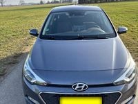 Gebraucht Hyundai i20 90 PS (66 kW) 2016 Kleinwagen