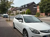 Gebraucht Hyundai i30 90 PS (66 kW) 2009 Weiß Kombi