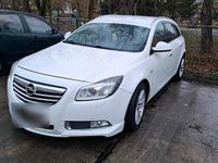 Gebraucht Opel Insignia 160 PS (117 kW) 2010 Weiß Kombi