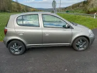 Gebraucht Toyota Yaris Sol 75 PS (55 kW) 2003 Limousine