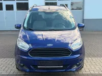 Gebraucht Ford Tourneo Courier Titanium 101 PS (74 kW) 2017 Blau Van / Kleinbus