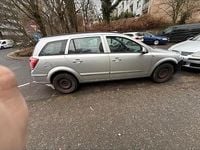 Gebraucht Opel Astra 110 PS (80 kW) 2009 Silber Kombi