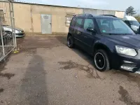 Gebraucht Skoda Yeti 140 PS (102 kW) 2015 Schwarz SUV
