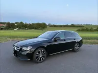 Gebraucht Mercedes E220 194 PS (142 kW) 2017 Schwarz Limousine