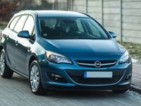 Gebraucht Opel Astra Selection 116 PS (85 kW) 2016 Blau Kombi