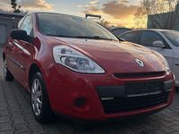 Gebraucht Renault Clio IV 75 PS (55 kW) 2012 Rot Limousine