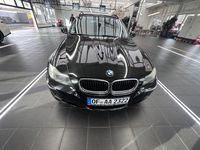 Gebraucht BMW 318 143 PS (105 kW) 2009 Schwarz Kombi