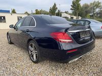 Gebraucht Mercedes E220 AMG line 194 PS (142 kW) 2017 Cavansitblau  metalliclack Limousine
