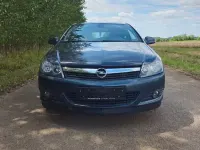 Gebraucht Opel Astra GTC Edition 116 PS (85 kW) 2010 Grau Coupé