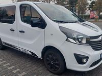 Gebraucht Opel Vivaro 145 PS (106 kW) 2018 Weiß Van / Kleinbus