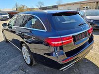 Usata Mercedes E250 211 CV (155 kW) 2016 Blu Station wagon